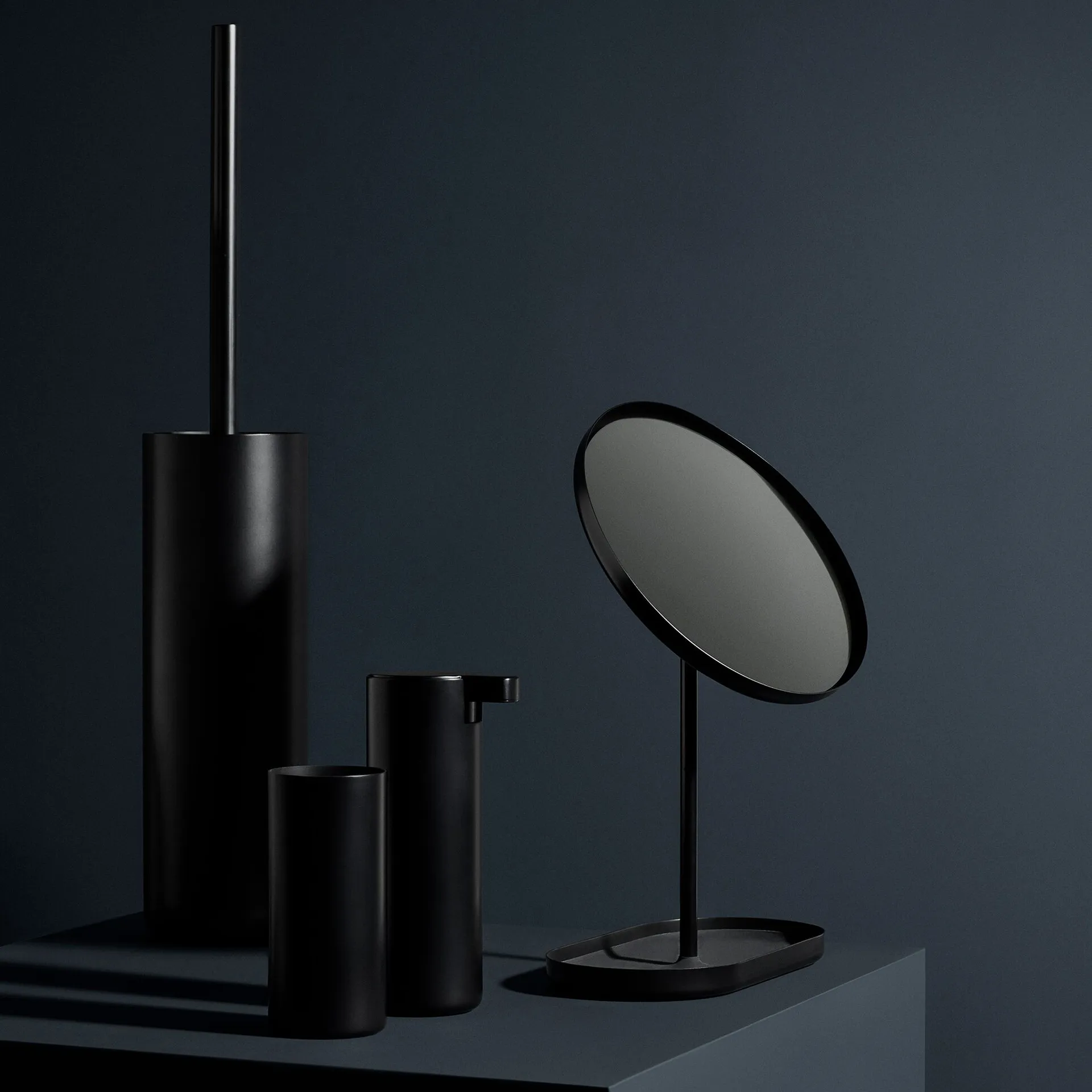 Modo κύπελλο οδοντόβουρτσας, Μαύρο blomus