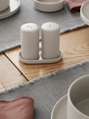 Pilar αλατιέρα & πιπεριέρα 2 τεμαχίων - Moonbeam, Ø4,5x11,5 εκ. - blomus