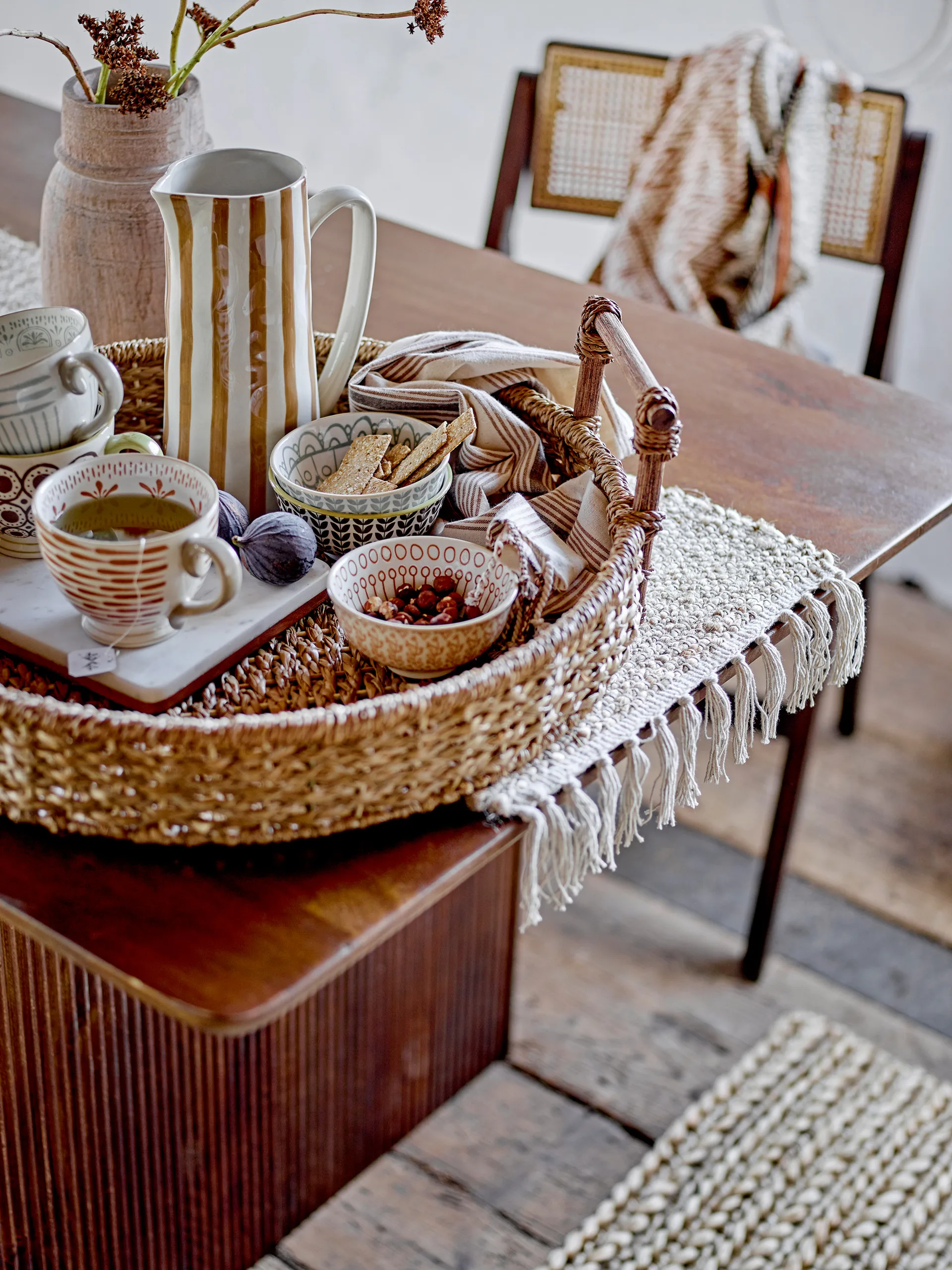Κανάτα Begonia stoneware 23,5 cm, brown Stripes Bloomingville