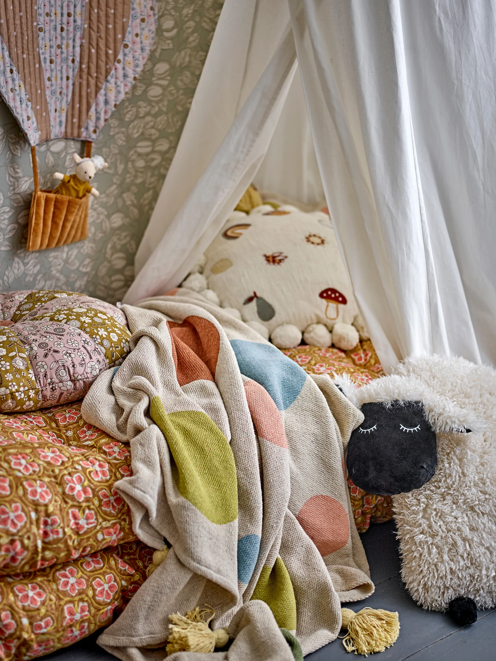 Μαξιλάρι Dolly 46x56 εκ., Άσπρο Bloomingville