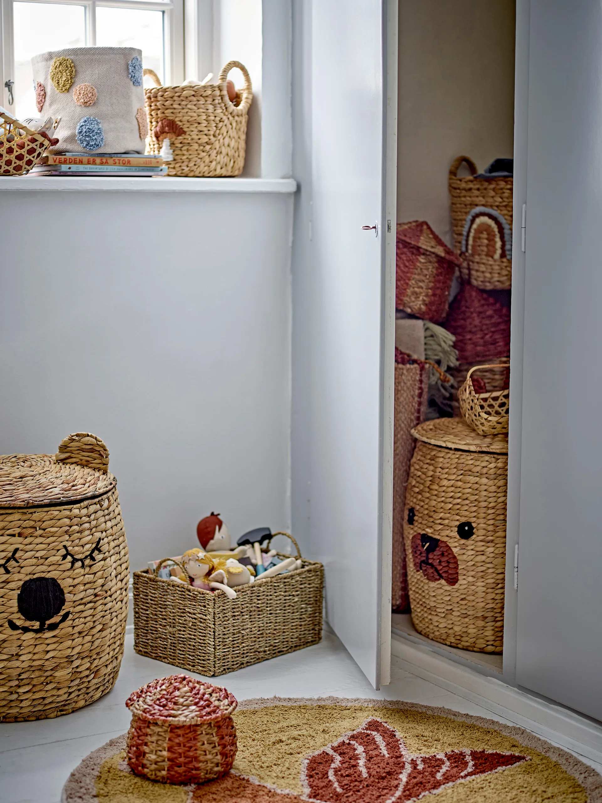 Καλάθι αποθήκευσης Dolma με καπάκι Ø42x50 εκ., Natur Bloomingville