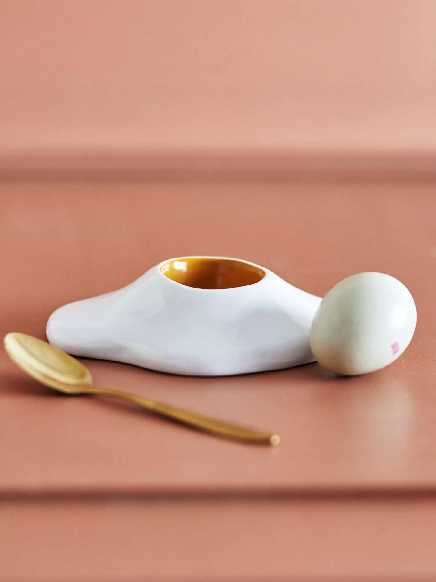 Eggert αβγοθήκη, White Bloomingville