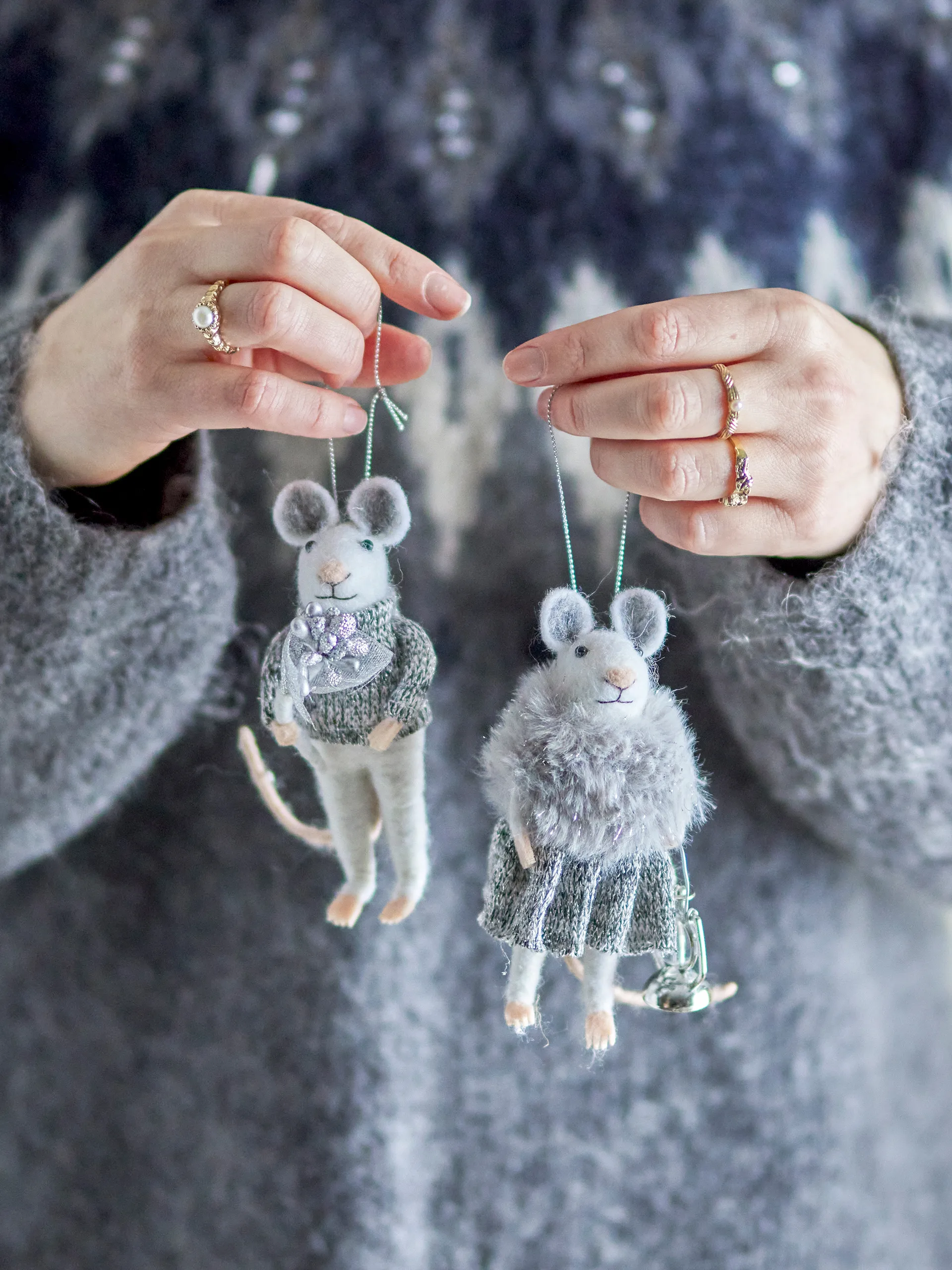 Διακοσμητικά Χριστουγεννιάτικα κρεμαστά Peo ποντίκι, 2 τεμάχια, Λευκό-γκρι Bloomingville