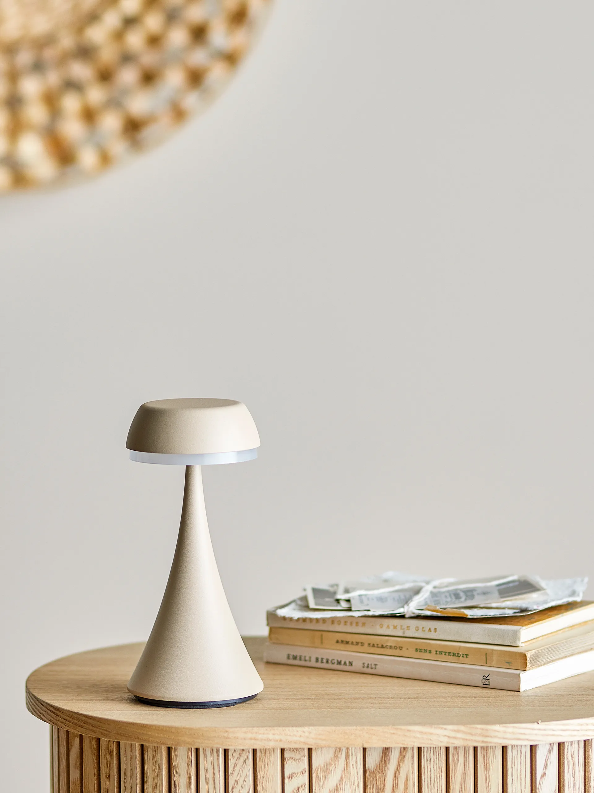 Pepple φορητή επιτραπέζια λάμπα, Natur Bloomingville