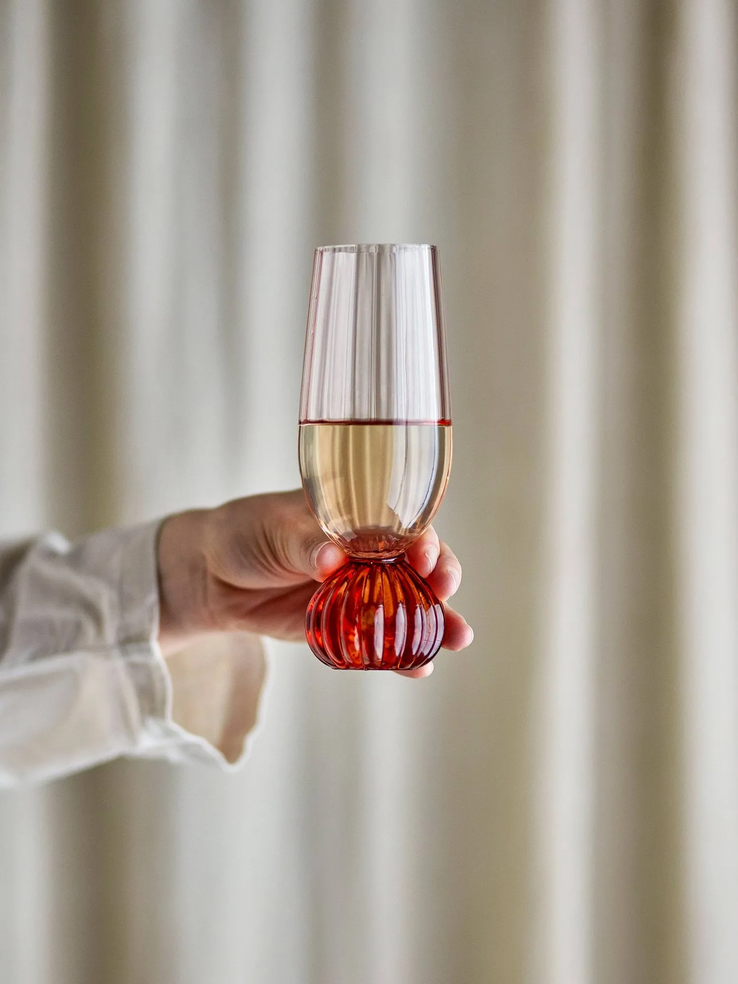 Ποτήρι σαμπάνιας Taurin 250 ml., Ροζ Bloomingville
