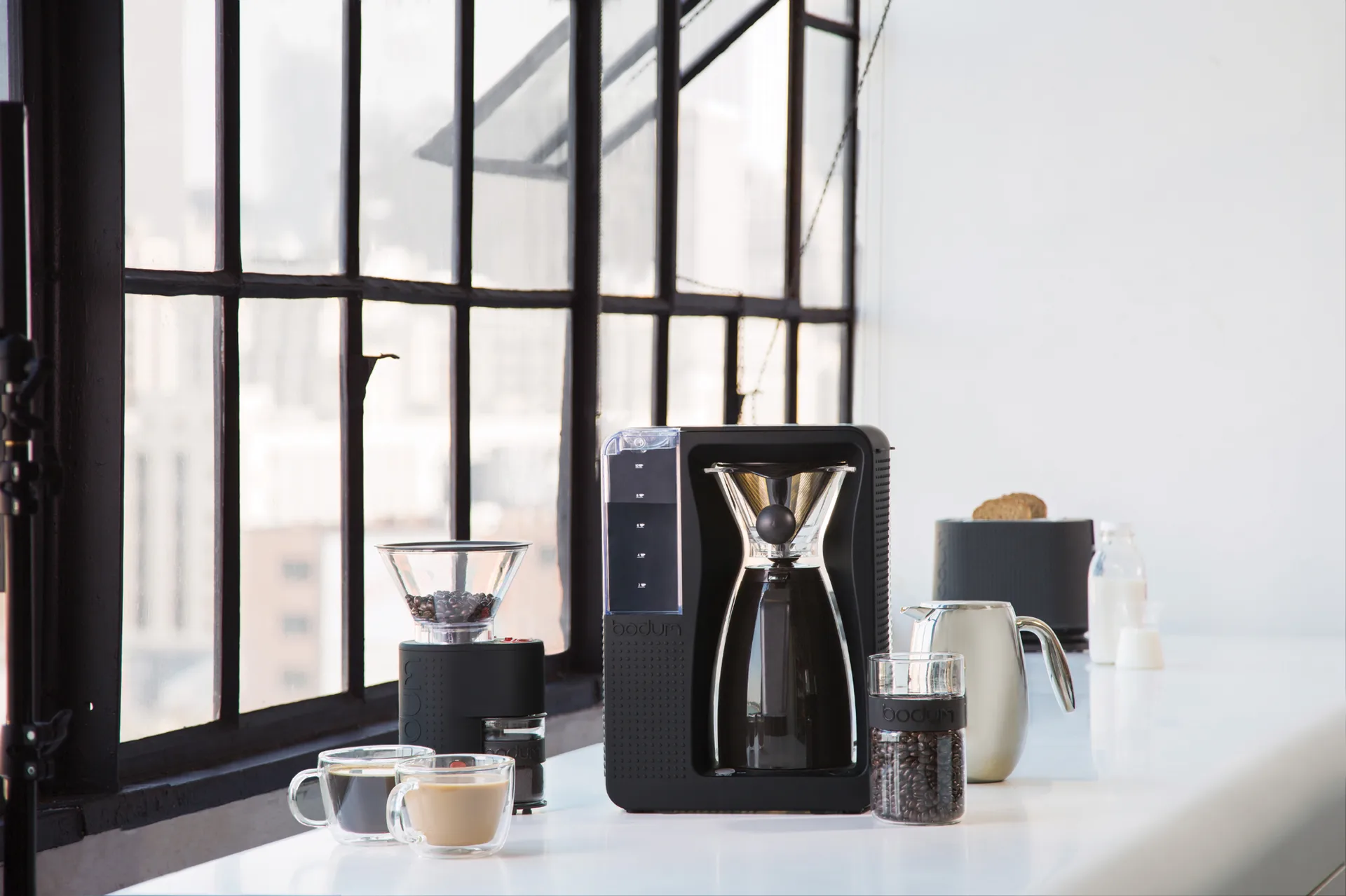 Bistro διπλού τοιχώματος κούπα latte με χερούλι 45 cl, 2-pack Bodum