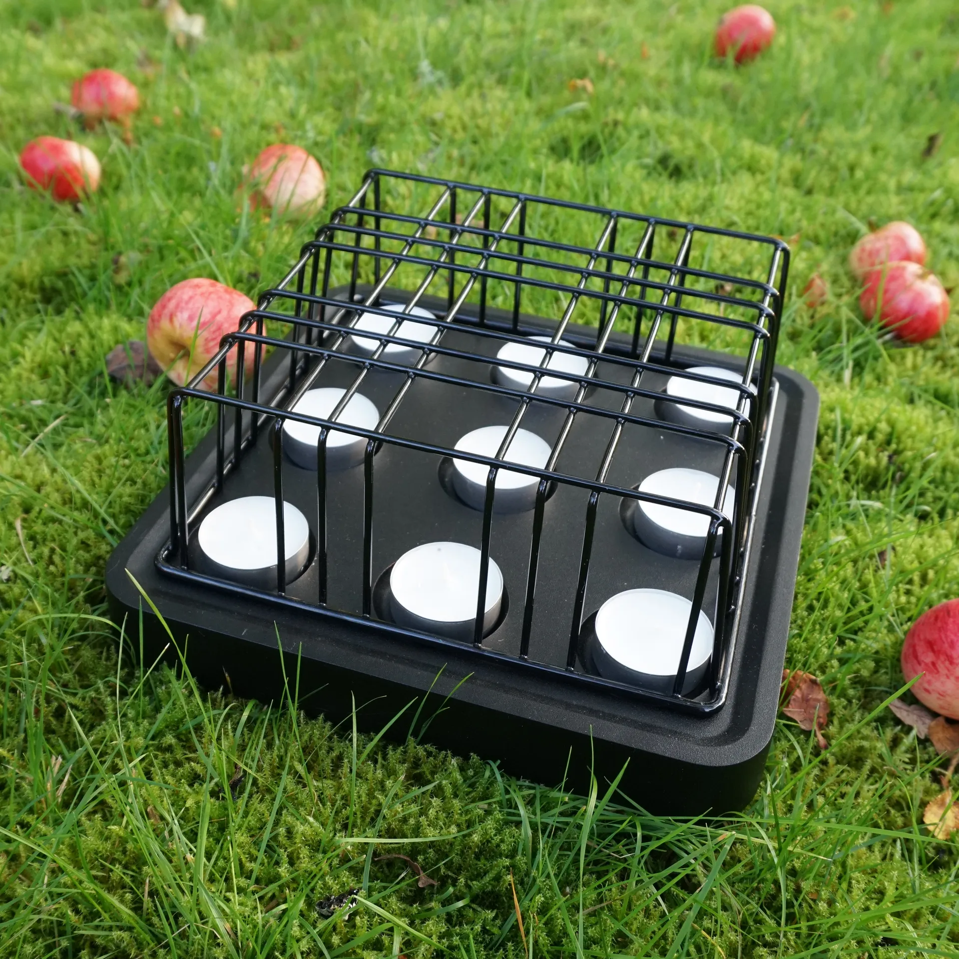 Stumpastaken πλέγμα μαύρο, Μικρό Born In Sweden