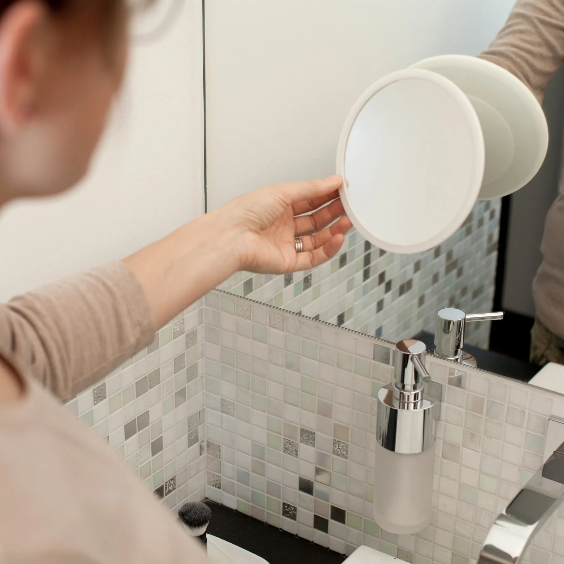 AirMirror καθρέφτης μακιγιάζ x5 αποσπώμενος με βεντούζα, Ø16,5 εκ. Bosign