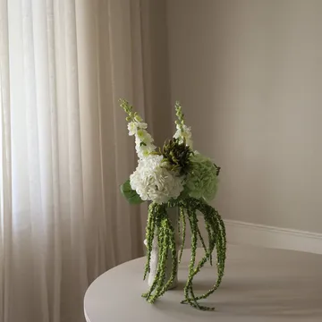 Enchanted Matcha τεχνητό μπουκέτο - Riddarsporre-αμαράντι-hortensia-κάκτος, 9 τεμάχια - Botané