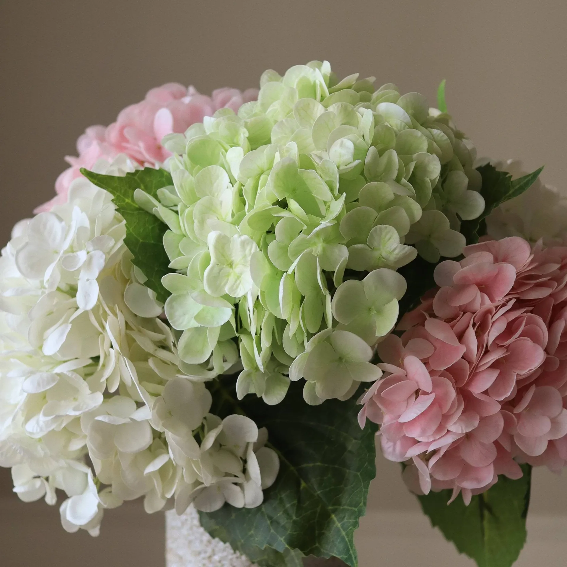Hortensia τεχνητό μπουκέτο, Ροζ-λευκό-πράσινο, 7 τεμάχια Botané