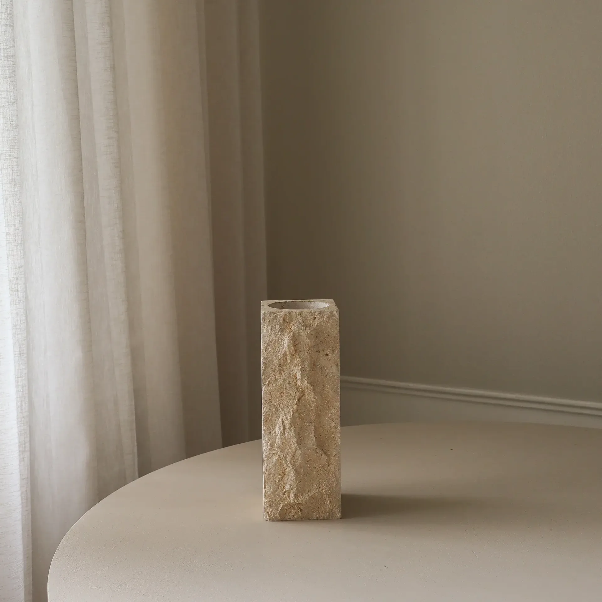 Limestone Edge βάζο από μάρμαρο, Medium, 30 εκ. Botané