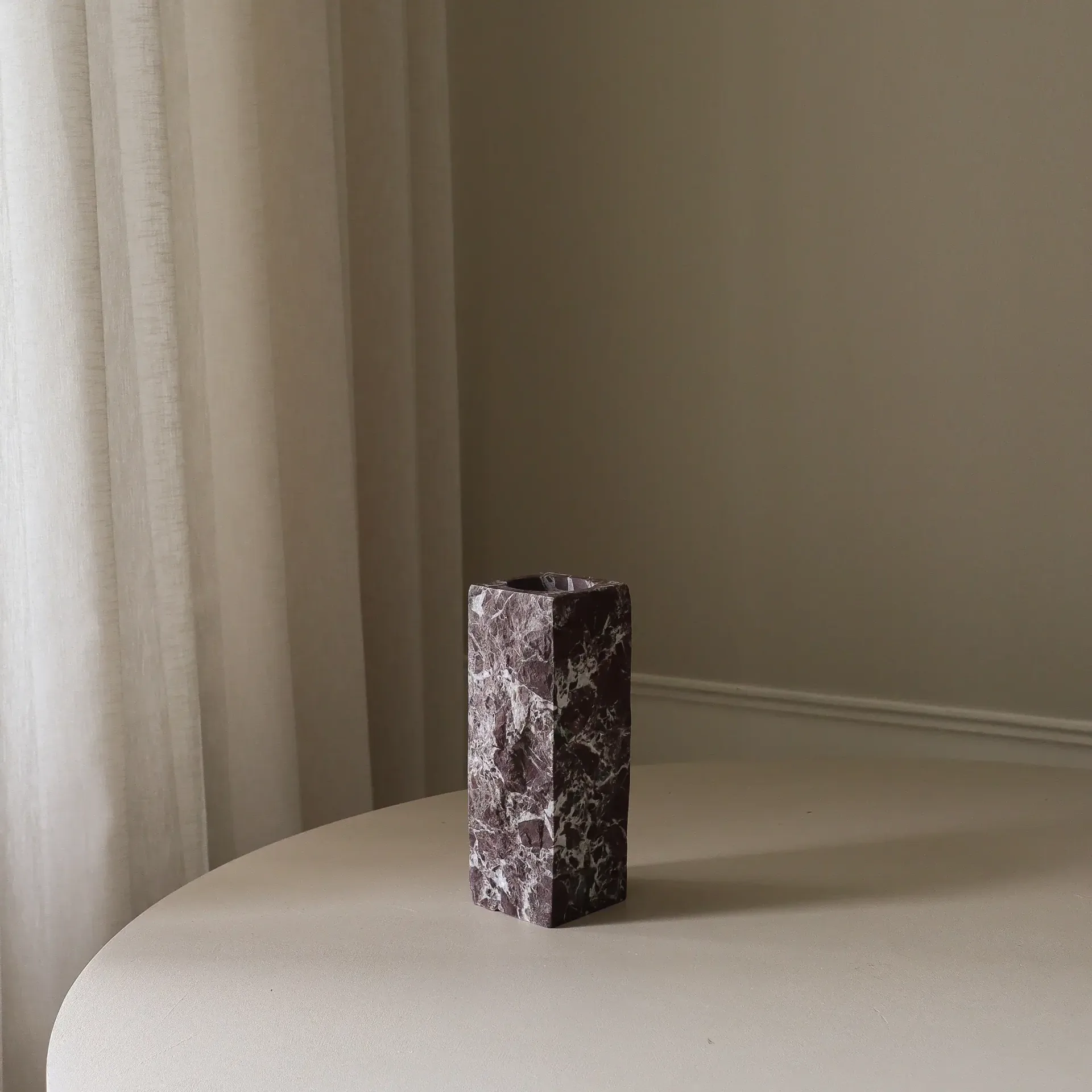 Rosso Levanto Edge μαρμάρινο βάζο, Small, 25 εκ. Botané