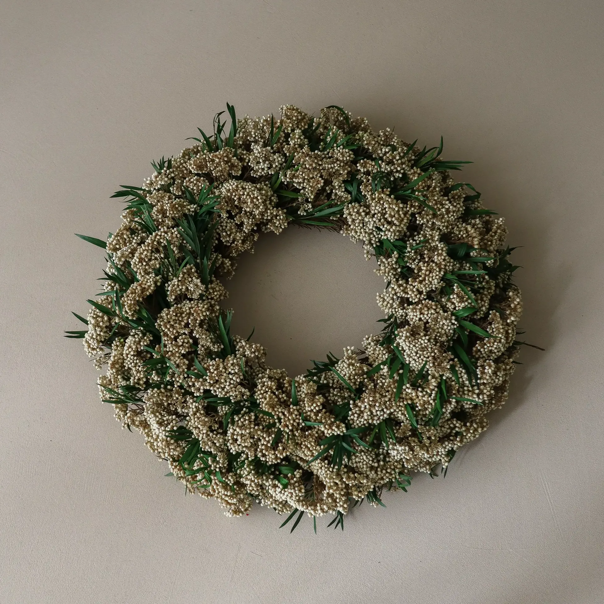 Whisper Meadow Wreath στεφάνι λουλουδιών, Risblomma, Ø40 εκ. Botané
