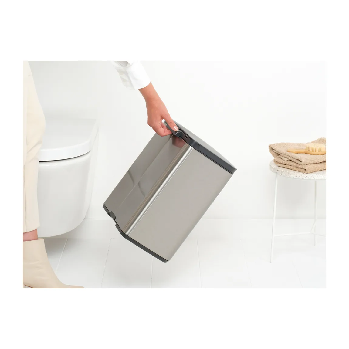 Κάδος απορριμμάτων Bo 12 L, Βουρτσισμένο ατσάλι - ματ Brabantia