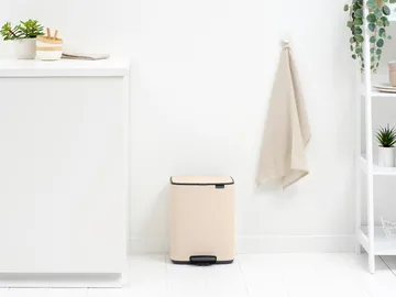 Bo πεντάλ κάδος 12 L - Soft Beige - Brabantia