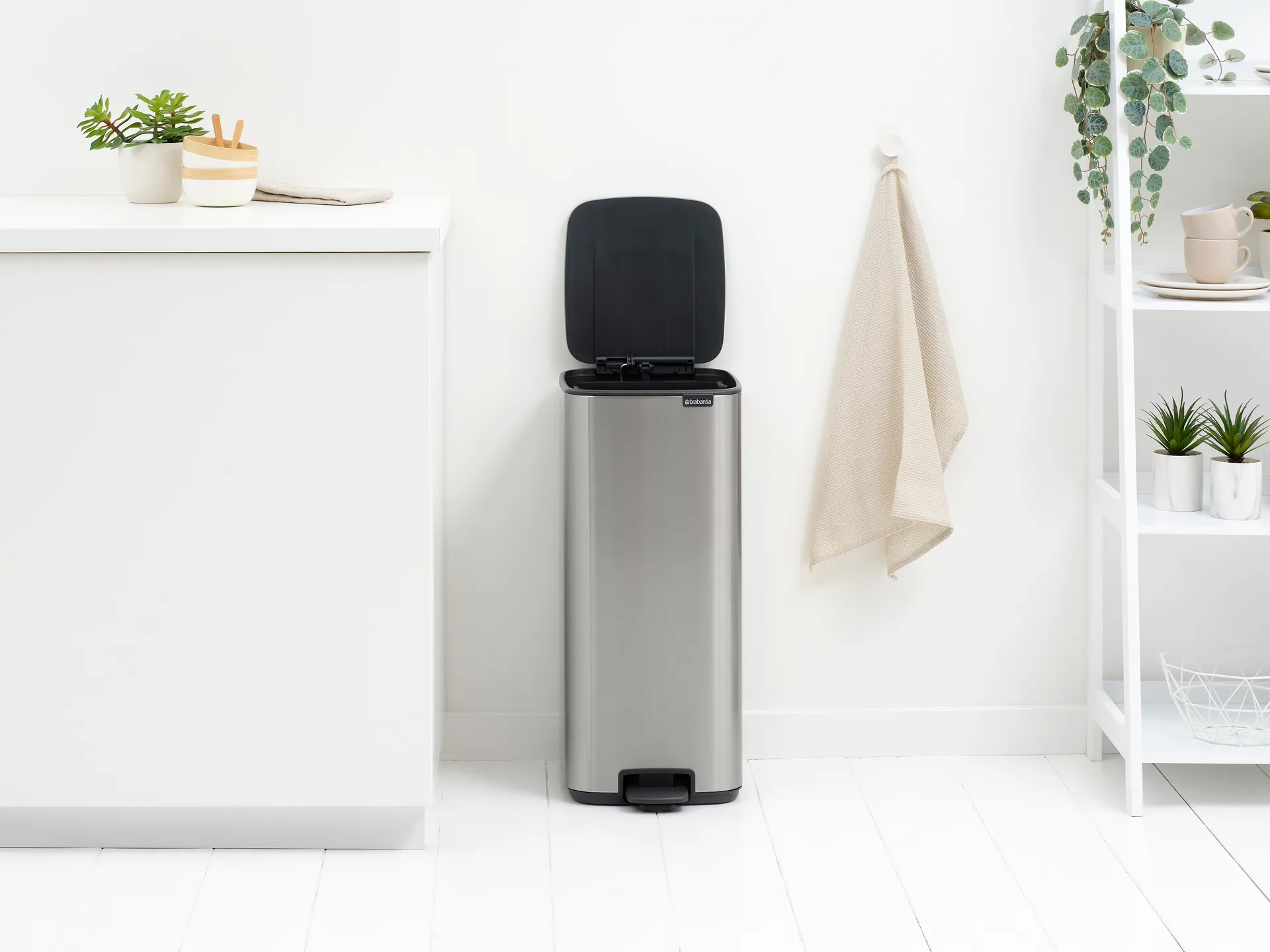 Bo πεντάλ κάδος 30 L, Matt Steel Fingerprint Proof Brabantia