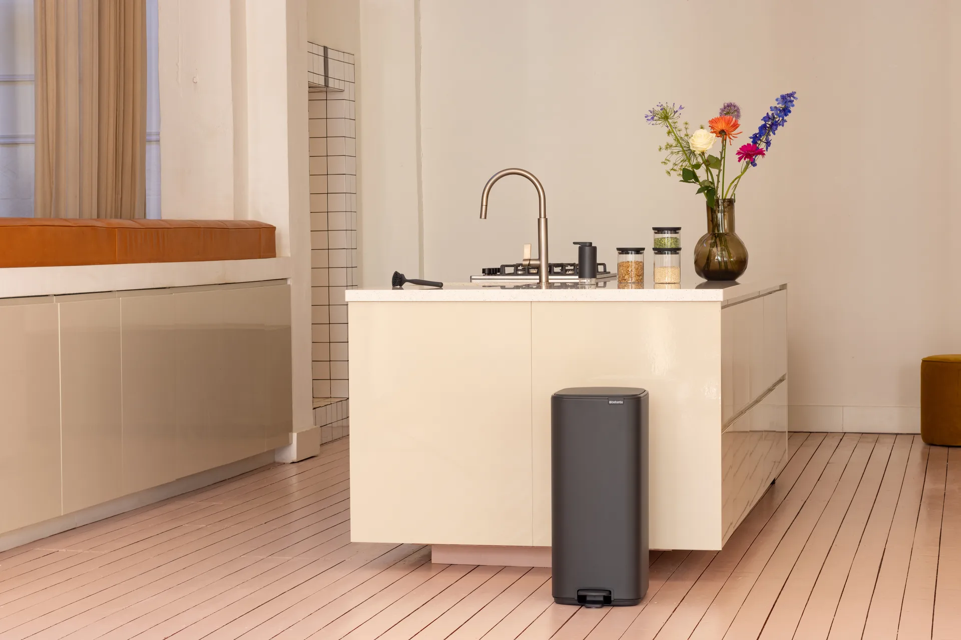 Bo πεντάλ κάδος 30 L, Mineral Infinite Grey Brabantia