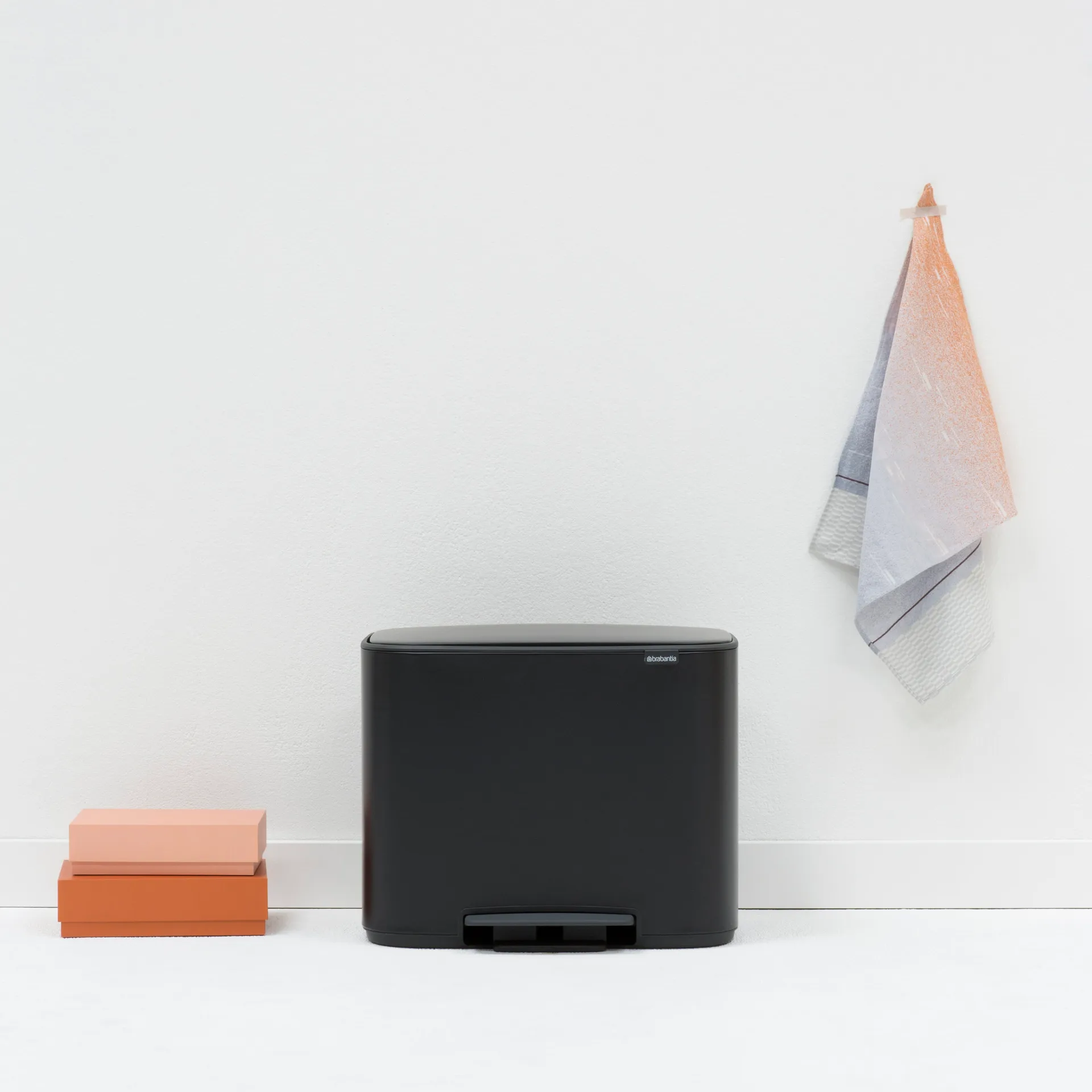 Bo κάδος με πεντάλ 3x11 l, ματ μαύρο Brabantia