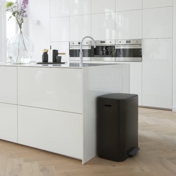Bo κάδος με πεν�τάλ 60 L - μαύρο - Brabantia