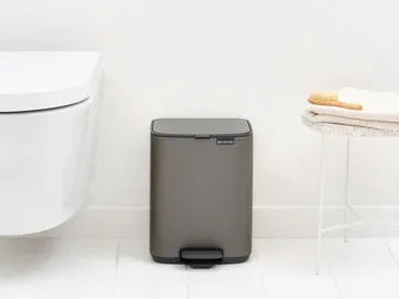 Bo πεντάλ κάδος 7 L - Platinum - Brabantia