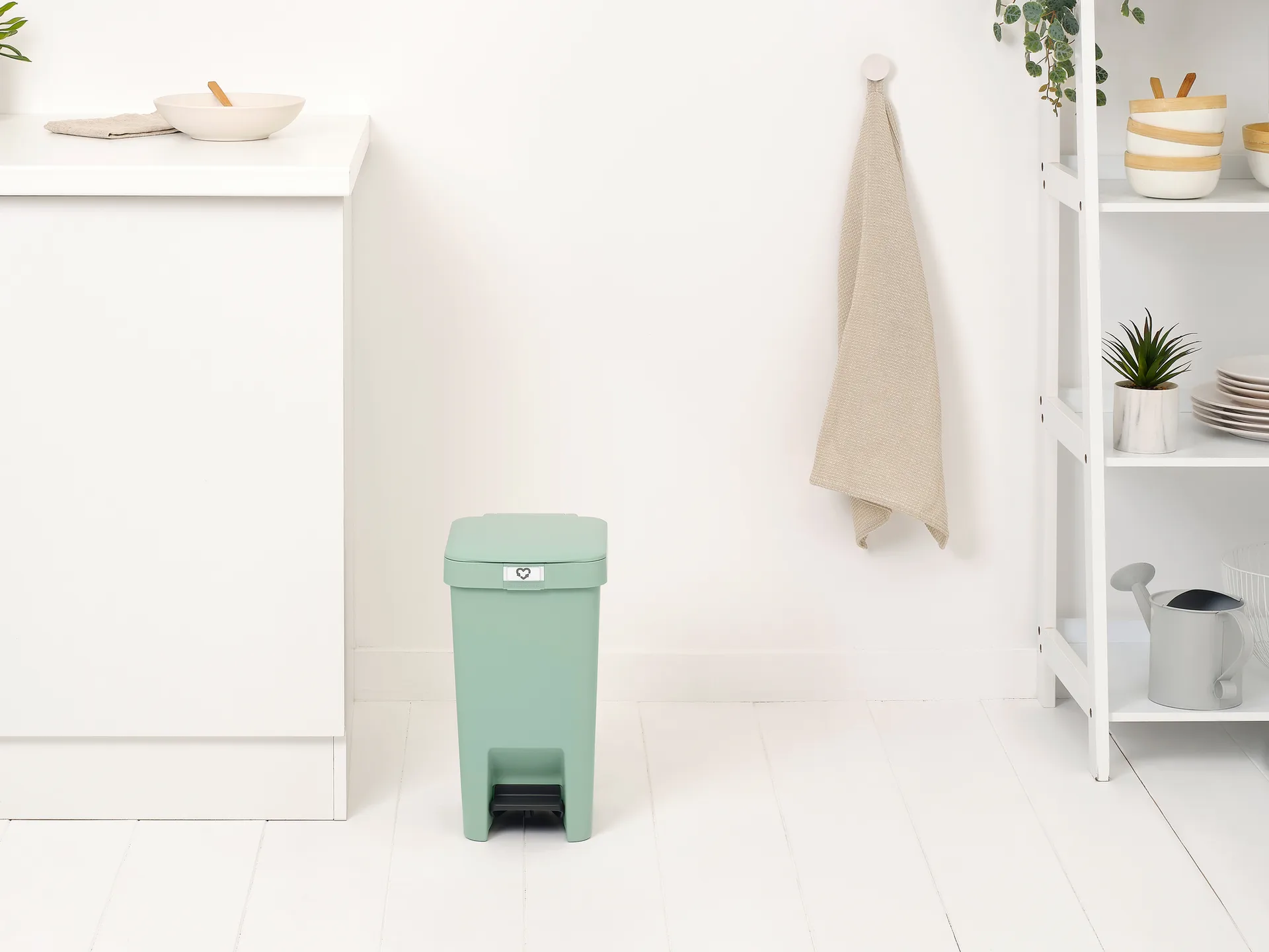 Kάδος πεντάλ StepUp 10 l, Πράσινο του νεφρίτη Brabantia