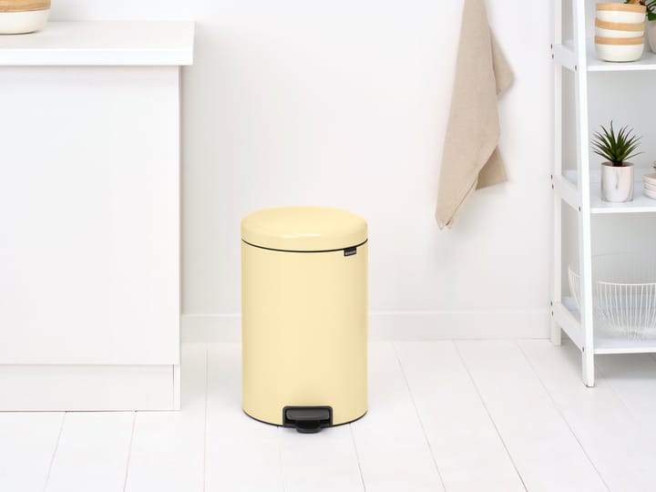 New Icon κάδος με πεντάλ 20 l - Mellow Yellow - Brabantia