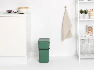 Κάδος απορριμμάτων Sort & Go 16L - Fir Green - Brabantia