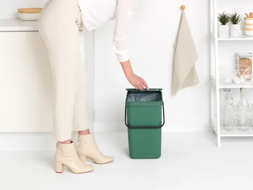 Κάδος απορριμμάτων Sort & Go 25L - Fir Green - Brabantia