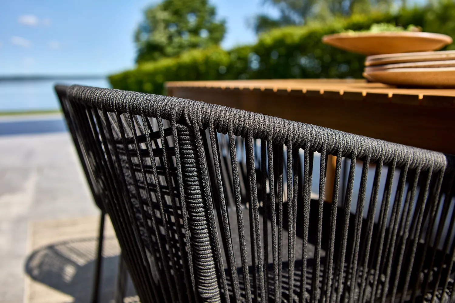 Delia καρέκλα με μπράτσα, Μάυρο Brafab