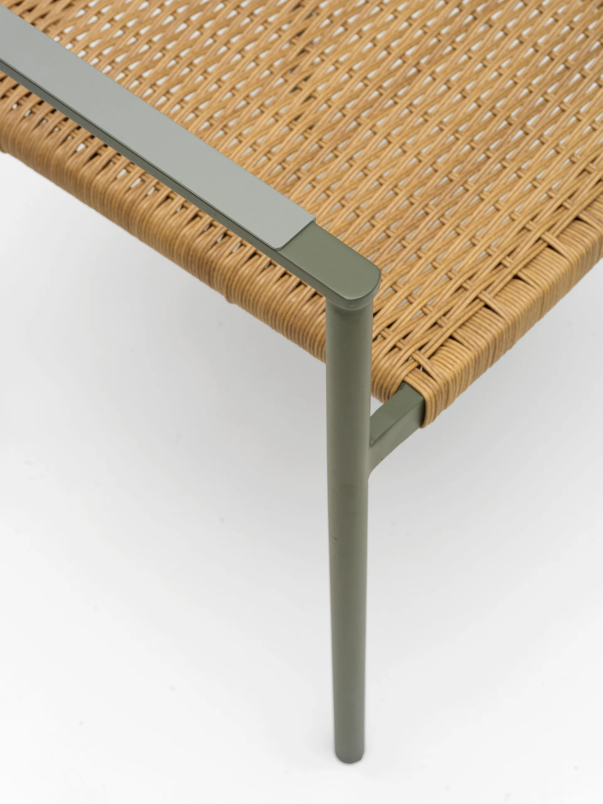DK Πολυθρόνα , Nordic green Brafab