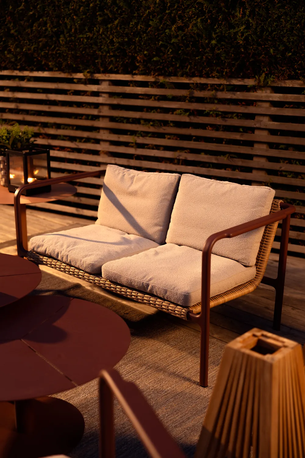 Motty καναπές, Zin red-teddy beige, 2-θέσεων Brafab