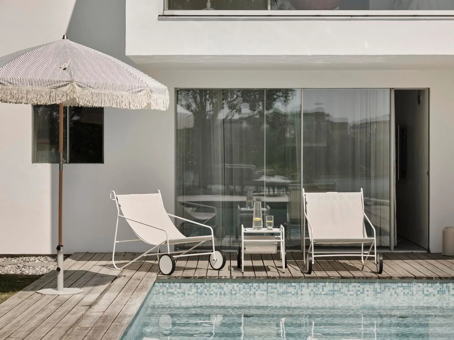 Poul Table πλαϊνό τραπέζι , White-off white, 72x44 cm Brafab