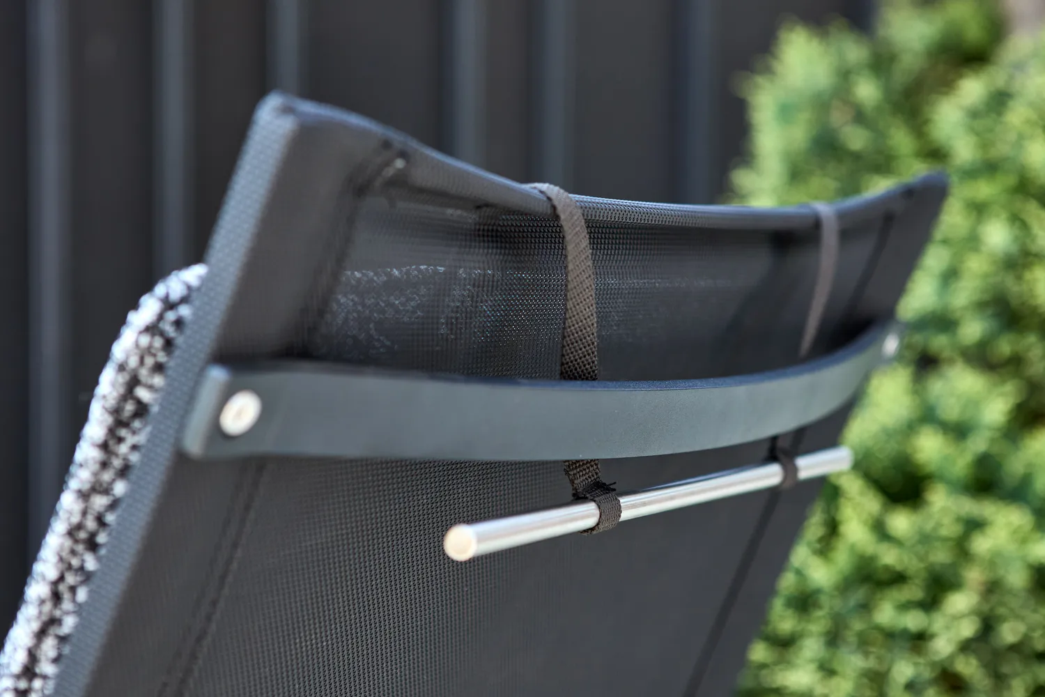 Soro πολυθρόνα lounge, Μαύρο-teddy ant Brafab