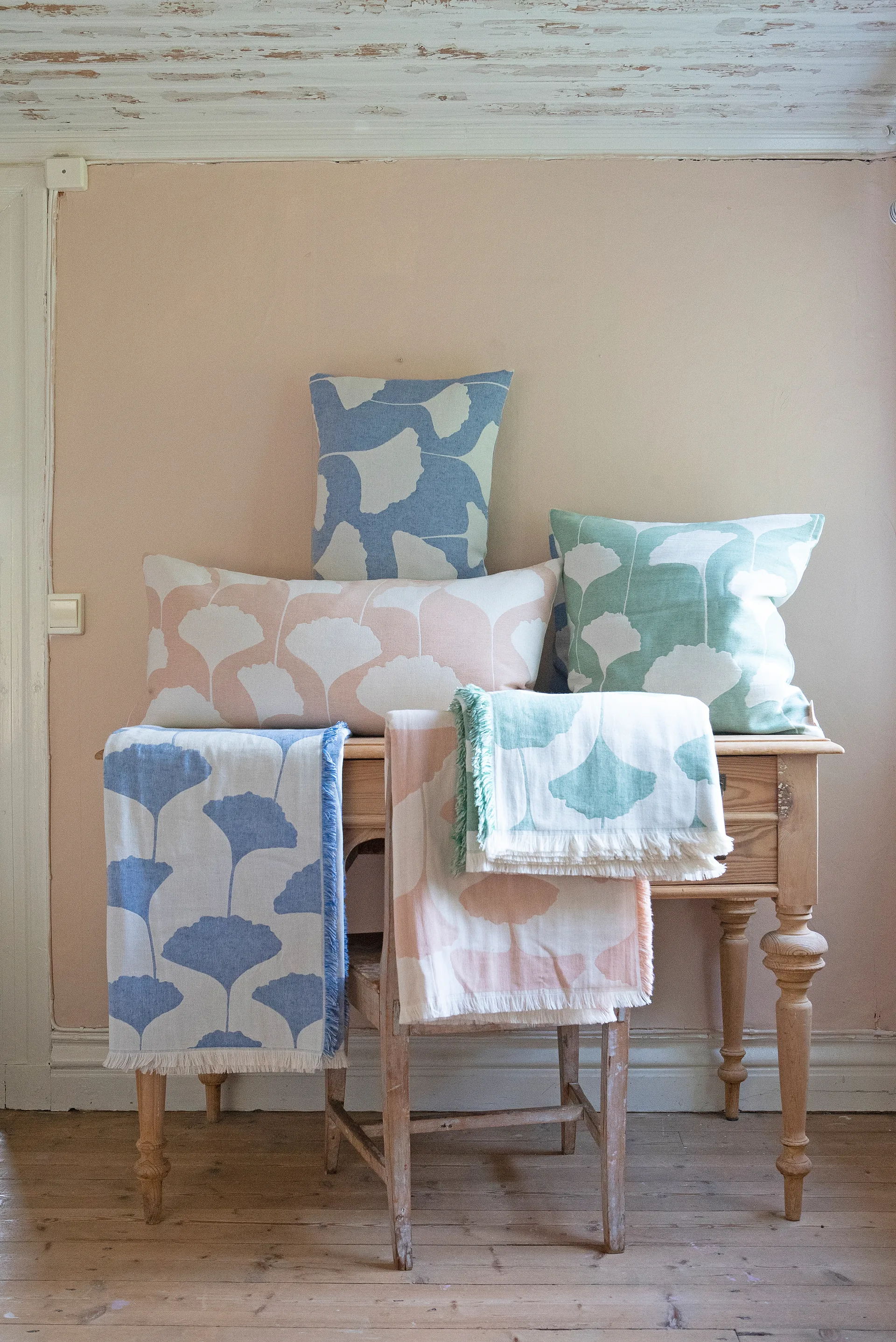 Ginko βαμβακερό ριχτάρι 130x170 cm, Ροζ-λευκό (Αχάτης) Brita Sweden