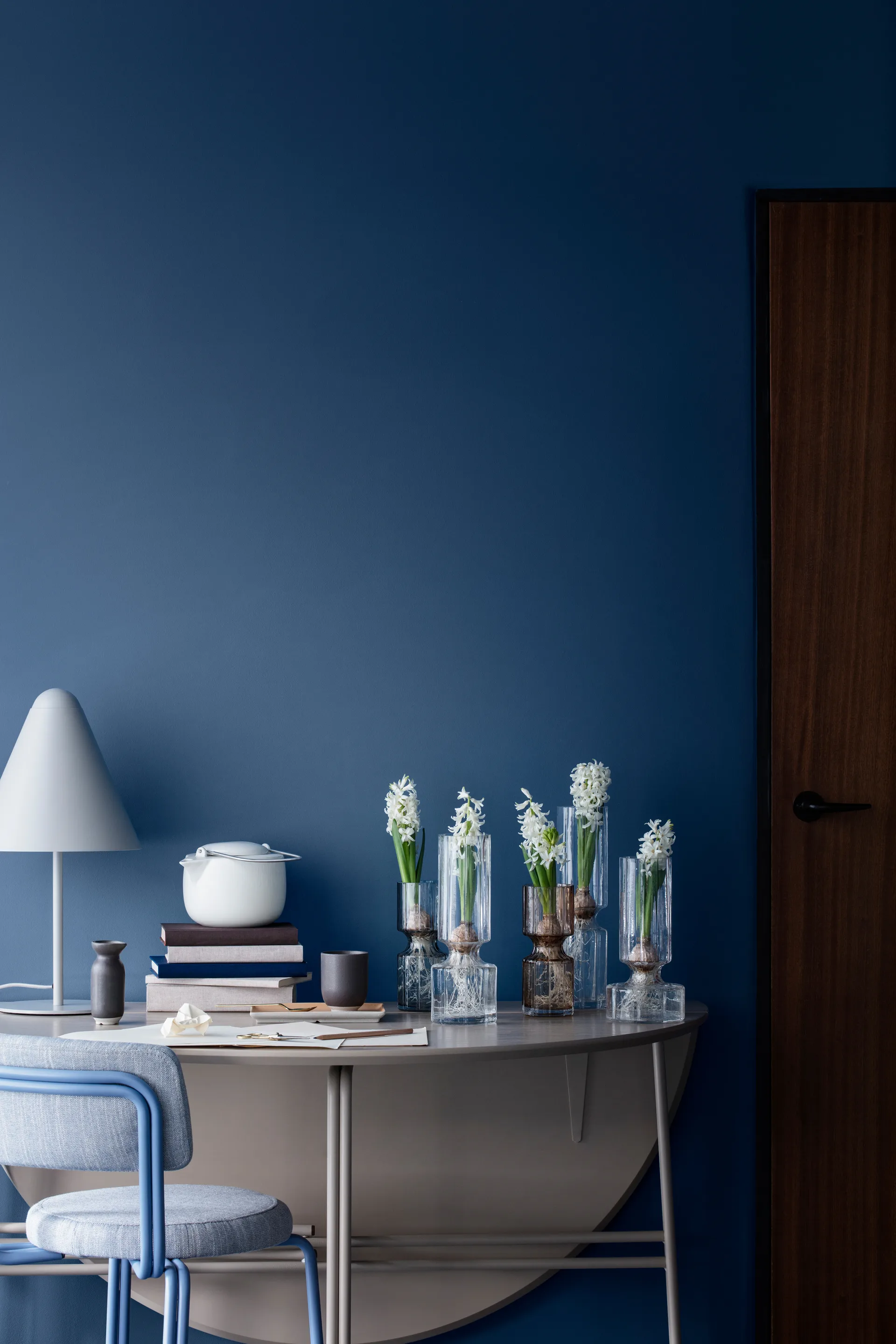 Hyacint γυάλινο βάζο 20 cm, Καπνισμένη πέρλα, σκούρο γκρι Broste Copenhagen