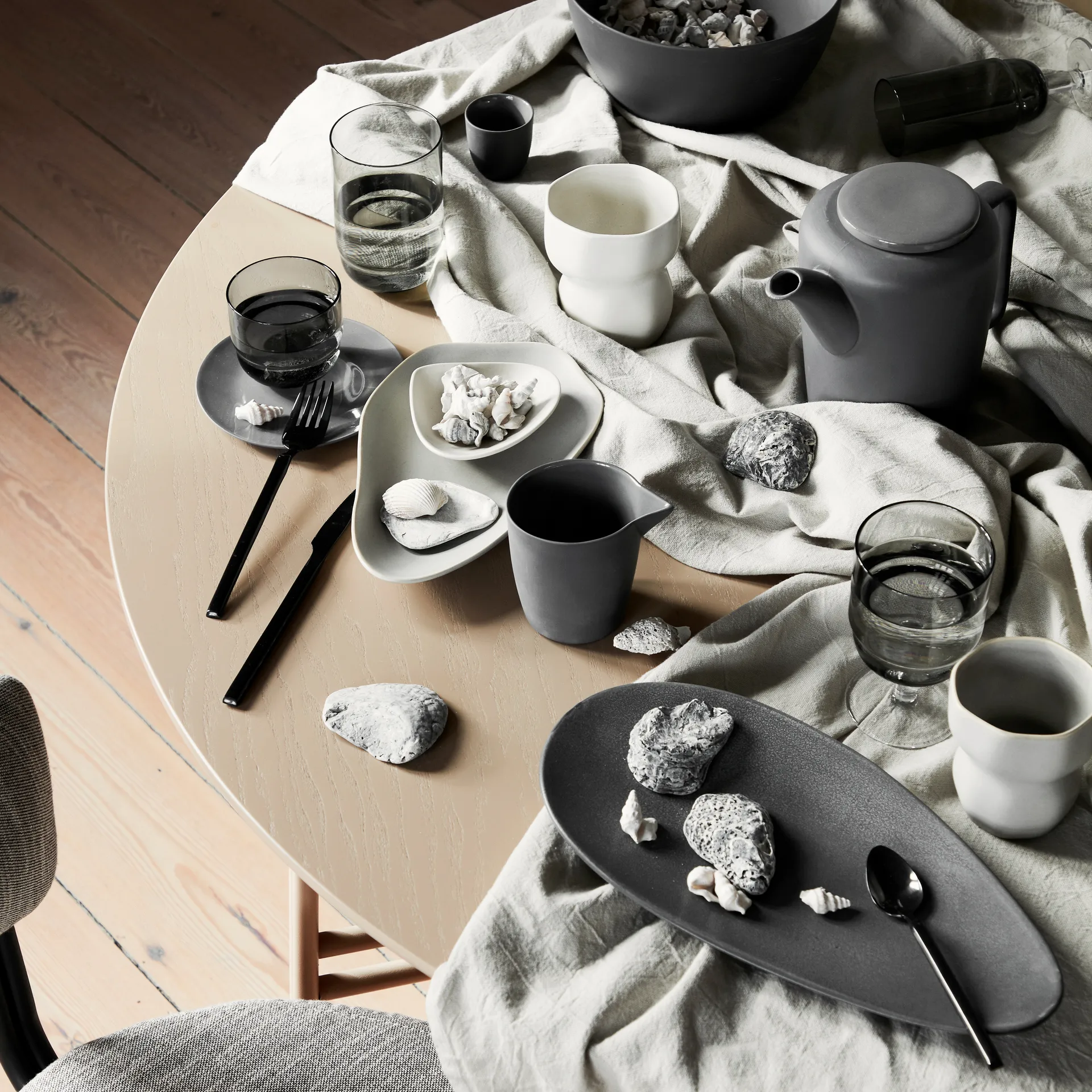 Limfjord πιάτο 16x32 cm, απαλό γκρι Broste Copenhagen