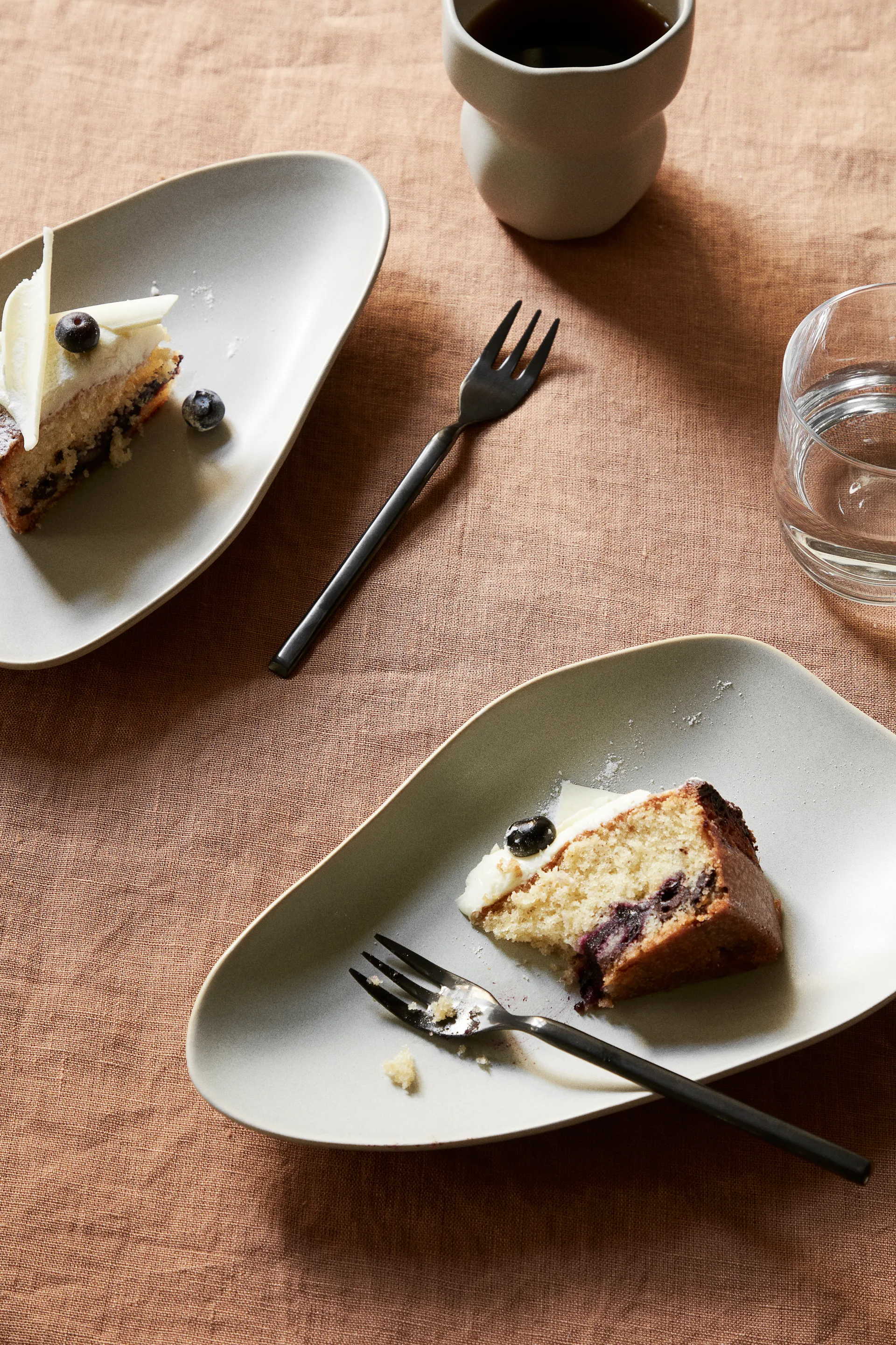 Nordic Bistro μαχαιρικά είδη 16 κομμάτια, Mat satin Broste Copenhagen