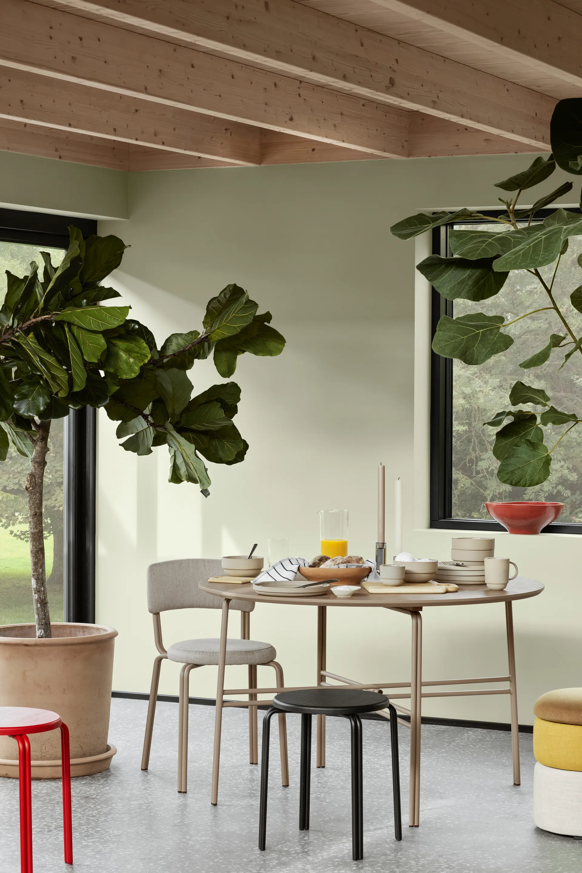 Τραπεζαρία Oda Ø120 cm, Warm beige Broste Copenhagen