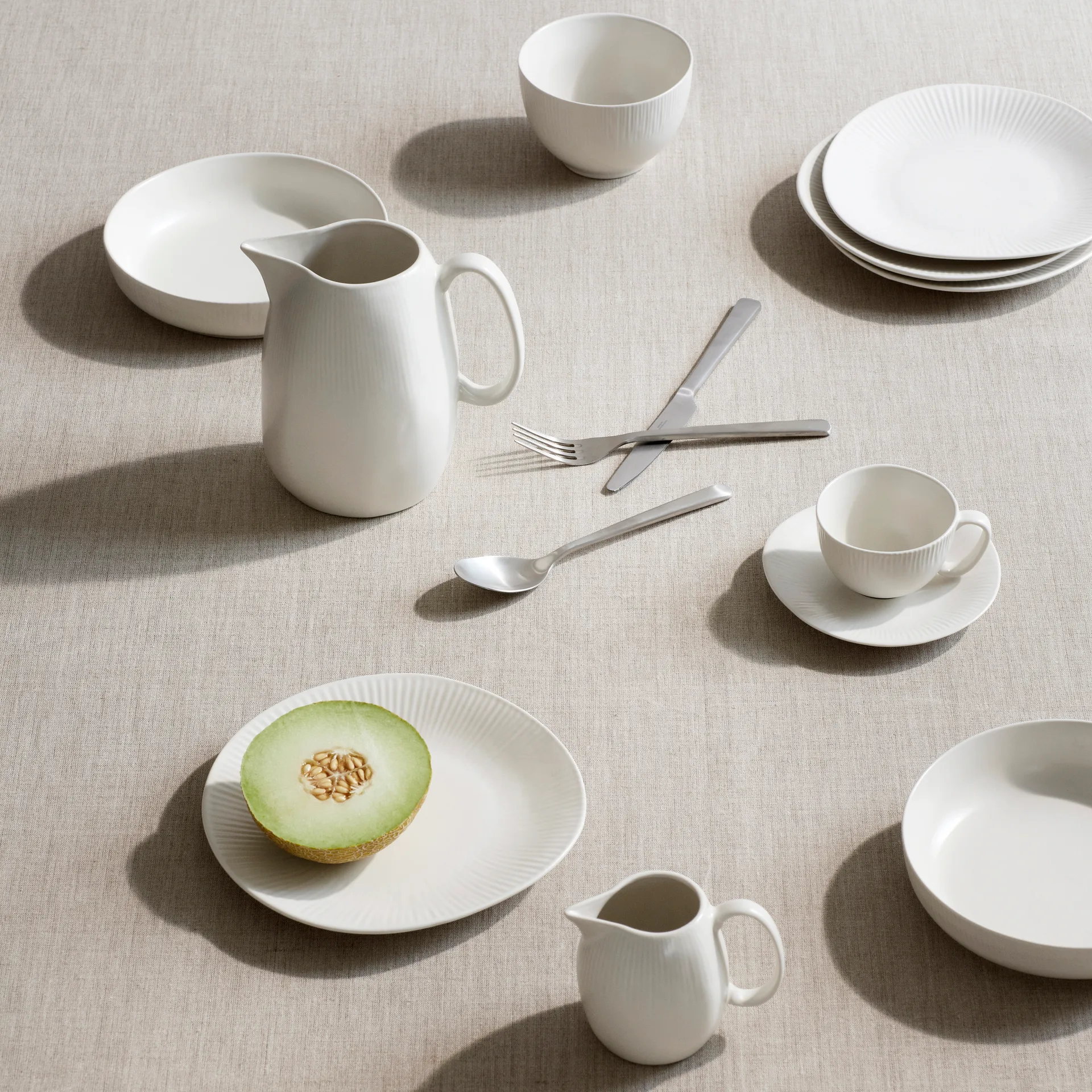 Sandvig μπολ σερβιρίσματος soft white (λευκό-κρεμ), 23 cm Broste Copenhagen