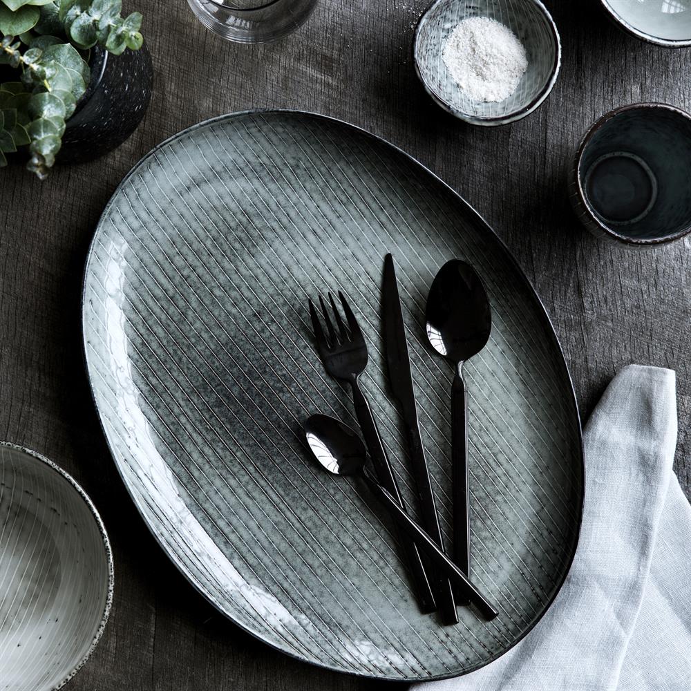 Tvis σετ μαχαιροπίρουνα 16 τεμάχια, μαύρο Broste Copenhagen