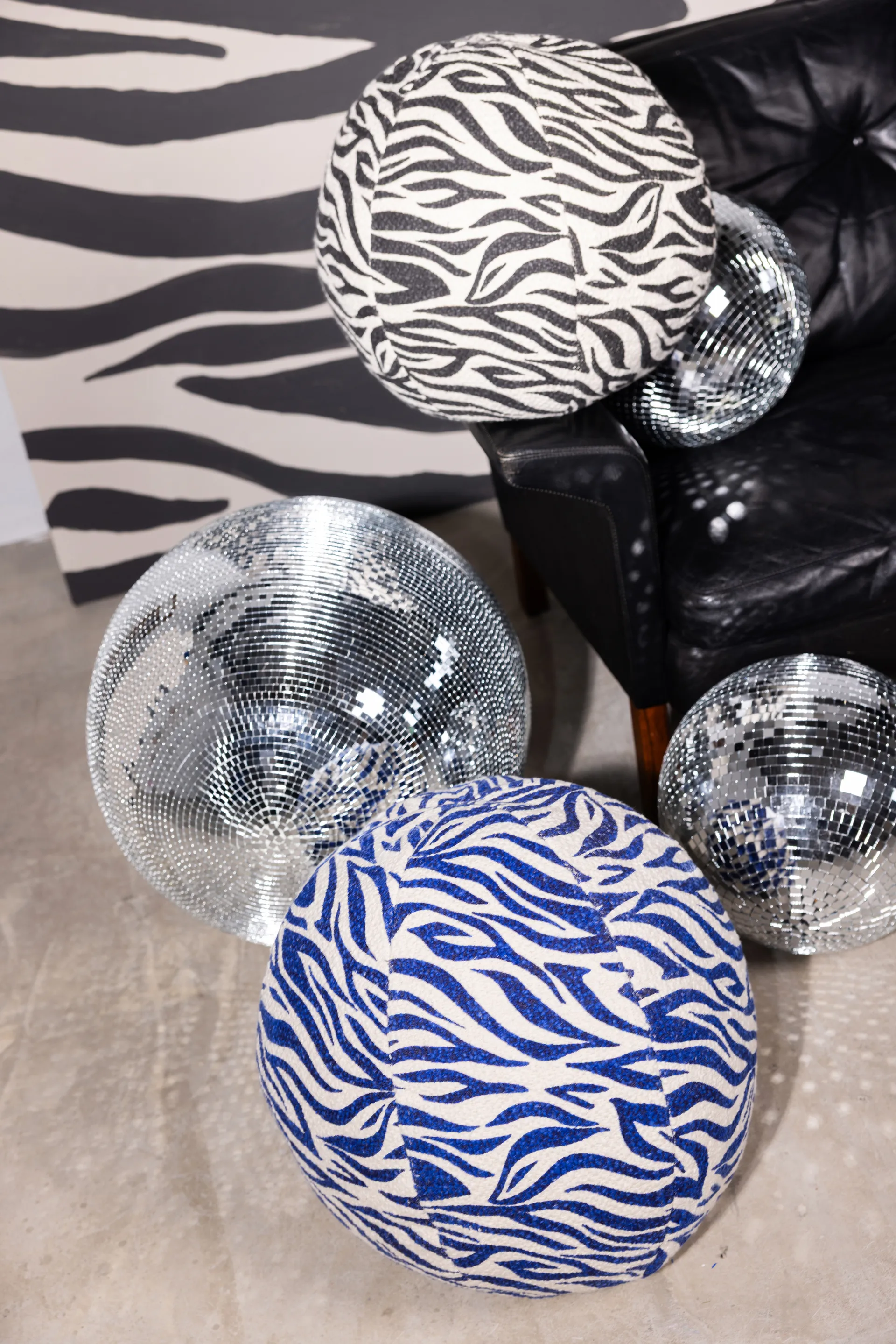 Anima μαξιλάρι Ø35 εκ., Ζέβρα-μαύρο Byon