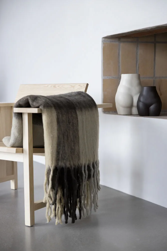 Check ριχτάρι, Πολύχρωμο μπεζ Byon