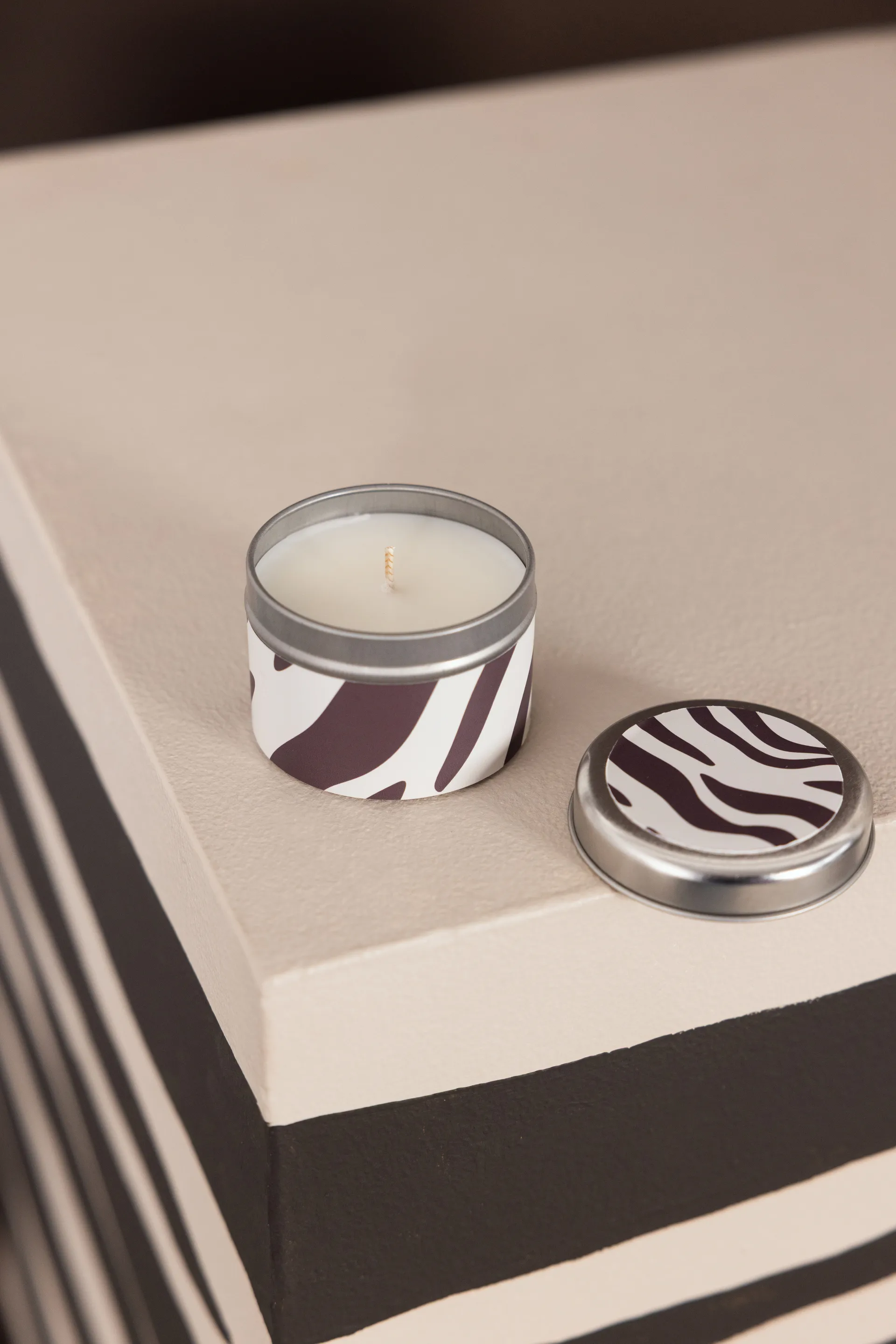 Fumage αρωματικό κερί, 12 ώρες Byon