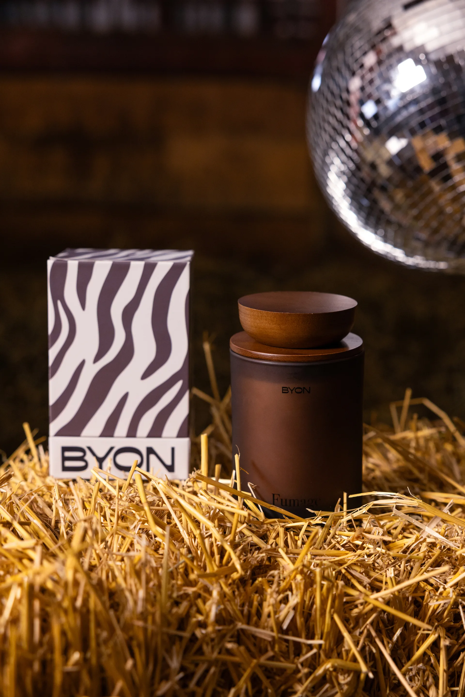 Fumage αρωματικό κερί, 55 ώρες Byon