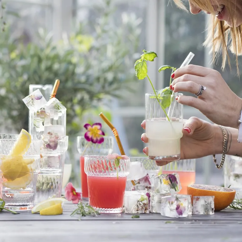 Smile καλαμάκια συσκευασία 4 τεμαχίων, Διαφανές-καφέ Byon