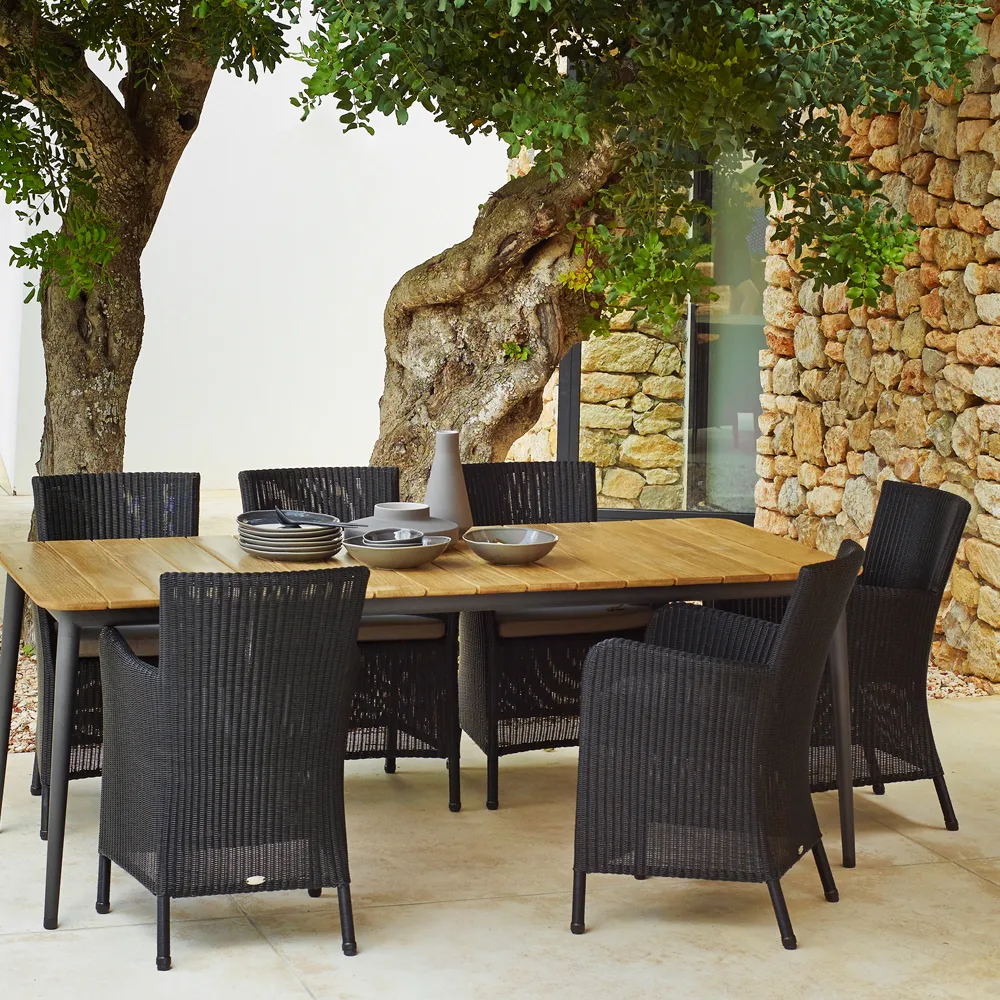 Τραπέζι φαγητού Core από τεάκ 160x90x74 εκ., Γκρι Βάση Lava Cane-line
