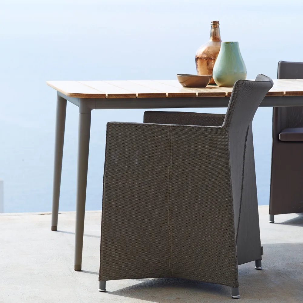 Τραπέζι φαγητού Core από τεάκ 160x90x74 εκ., Καφέ βάση Cane-line