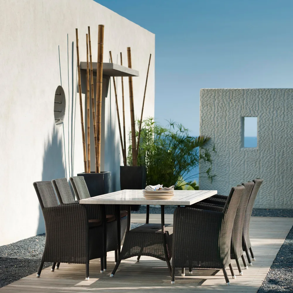 Hampsted καρέκλα με μπράτσα weave, Μαύρο Cane-line