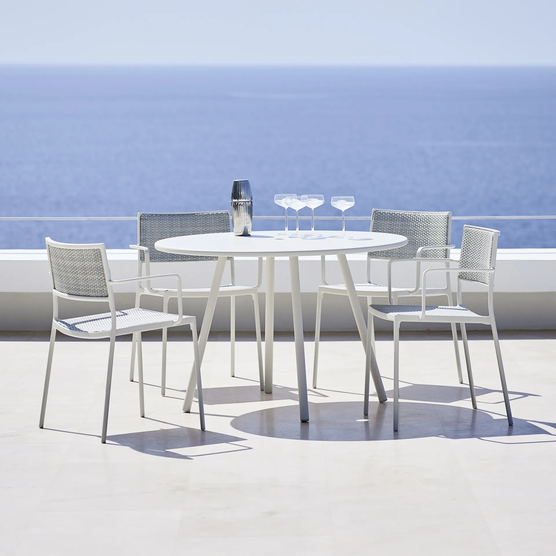 Καρέκλα χωρίς μπράτσα Less, Ανοιχτό γκρι Cane-line