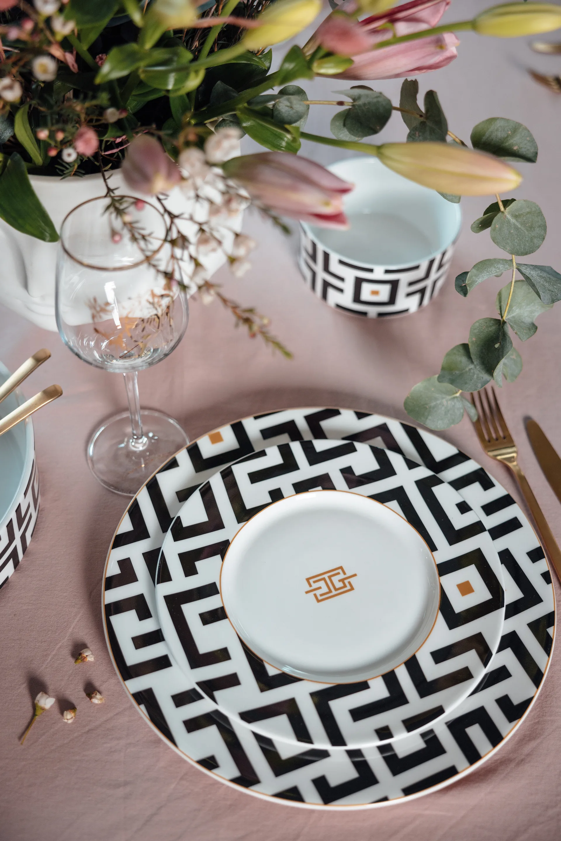 DECO πιάτο Ø22.5 cm, Λευκό-μαύρο Carolina Gynning